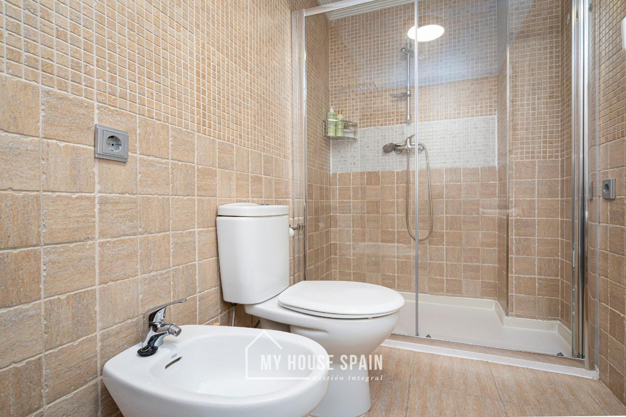 Myhousespain - Unico Piso Cerca De La Playa * Gijon